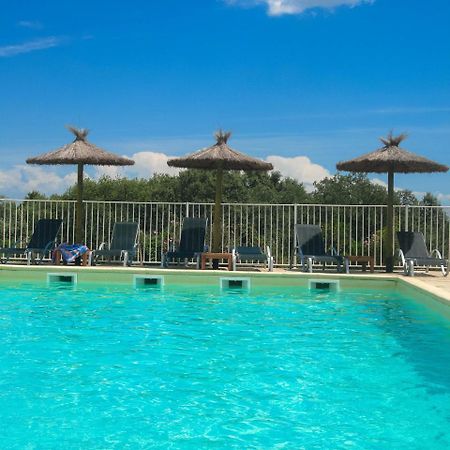 Hotel Restaurant Le Gardon - Pont Du Gard Collias Экстерьер фото